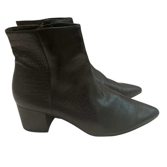 Women’s Express croc ankle boots in Black, size 9 - Picture 3 of 8